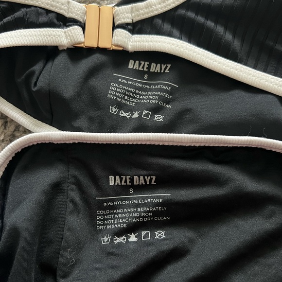 Daze Dayz Noir Swim Set in Black Ribbed - Picture 8 of 8